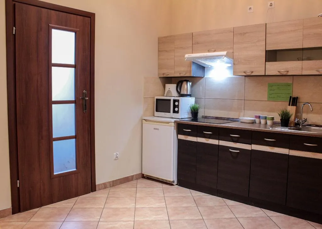 APARTMENT CAPACITY 5 TWO BEDROOMS Room, Old Town Apartments Slawkowska, Krakow