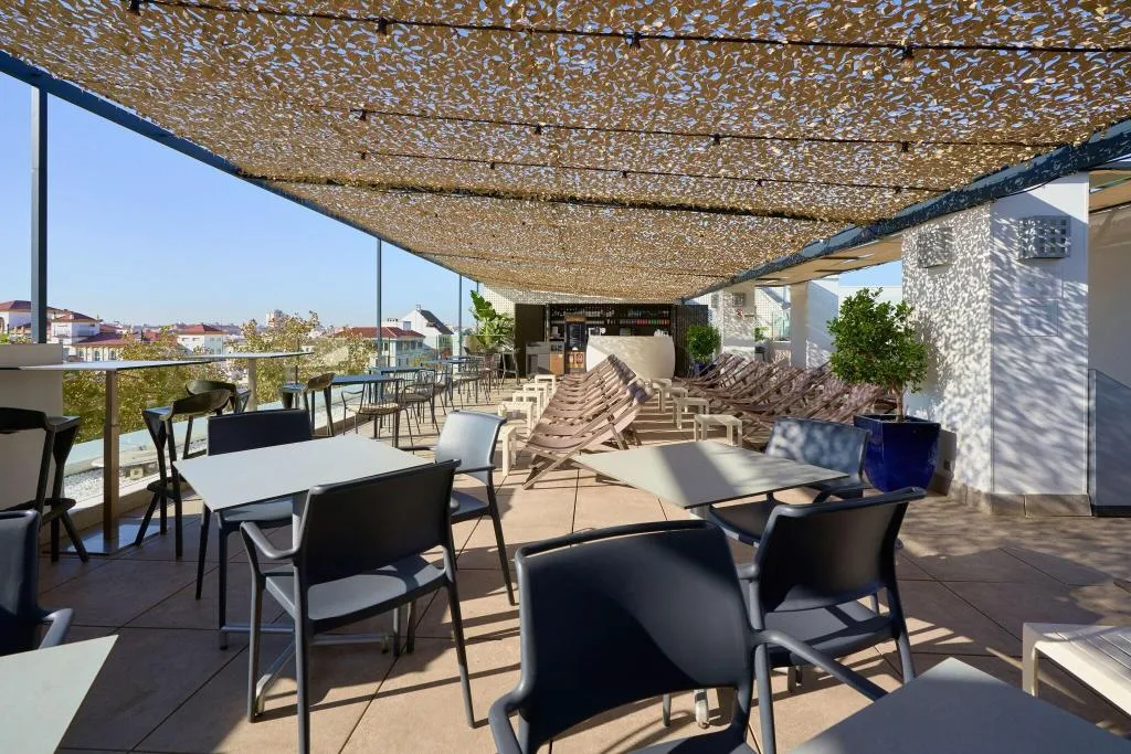 Terrace, Becquer, Seville