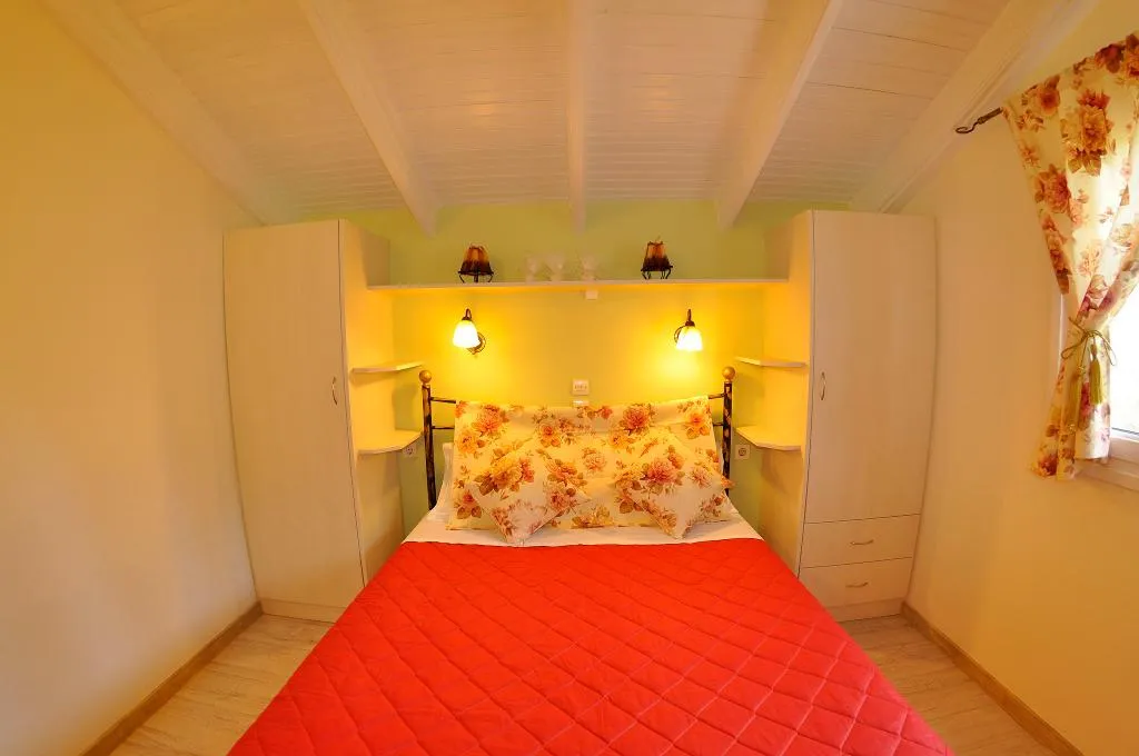 APARTMENT TWO BEDROOMS Room, Mazis Apartments, Corfu
