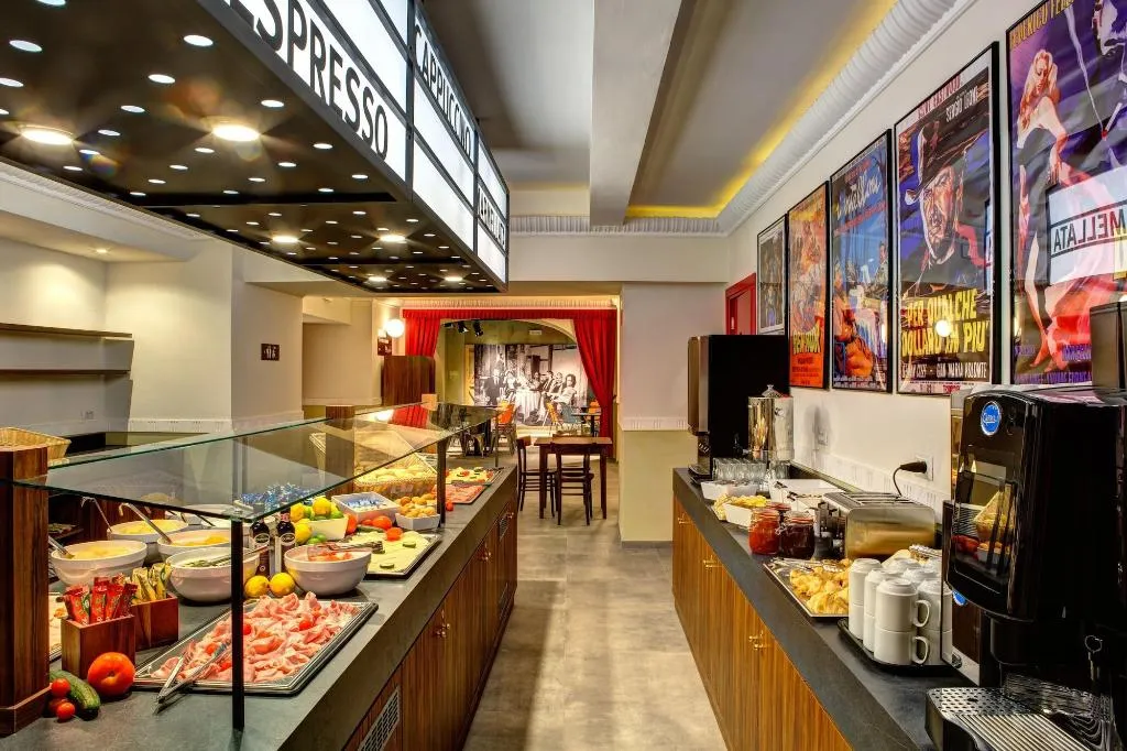 Restaurant, Meininger Roma Termini, Naples