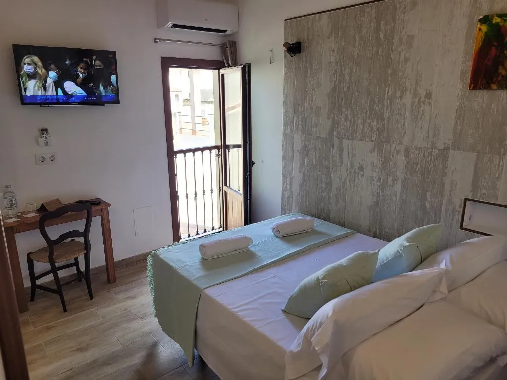 DOUBLE BASIC Room, Casal de Petra - Rooms & Pool, Majorca
