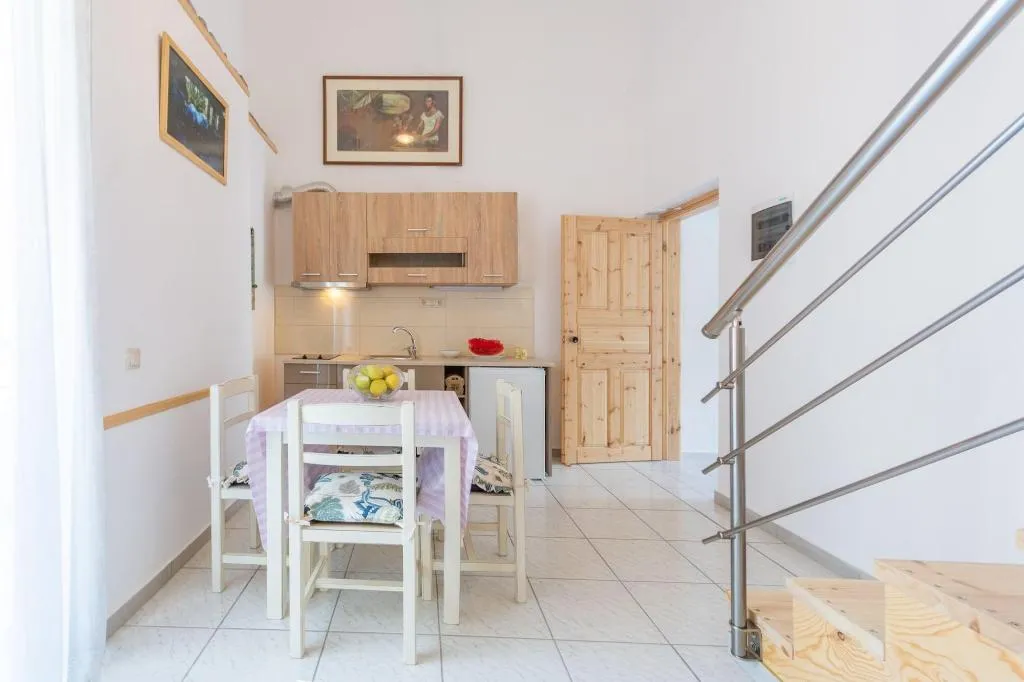 QUADRUPLE DUPLEX Room, Happiness Apartments, Crete