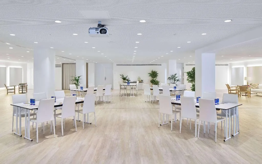 Conferences, Melia Calvia Beach, Majorca