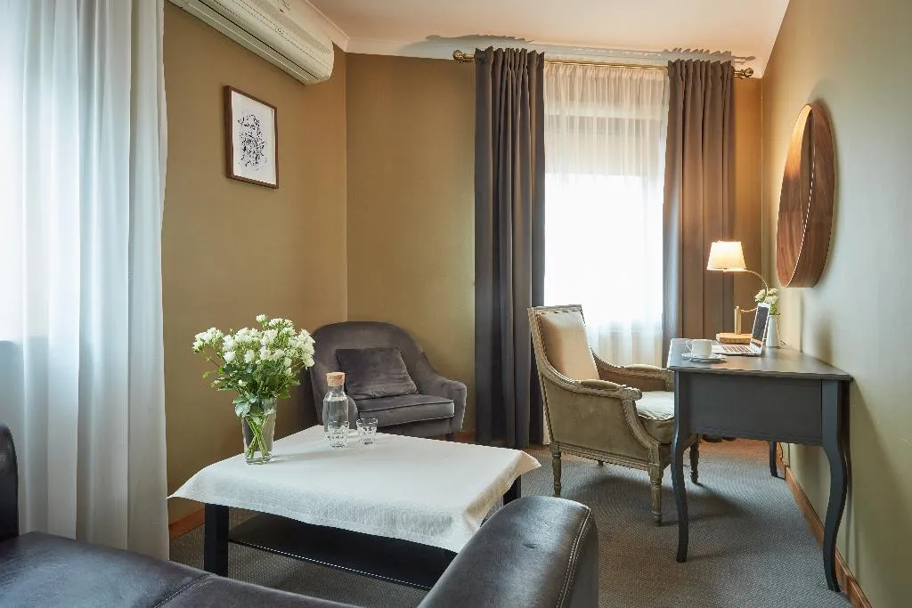 DOUBLE DELUXE Room, Batory, Krakow
