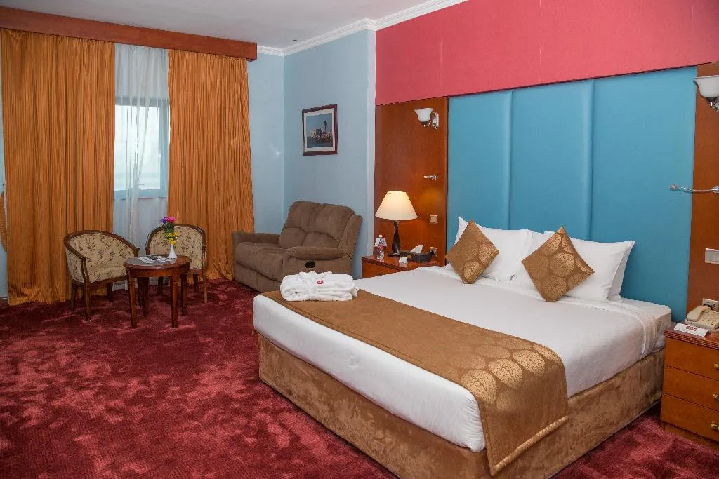 Double or Twin STANDARD Room, The Park Hotel Ex Al Jawhara Gardens, Dubai