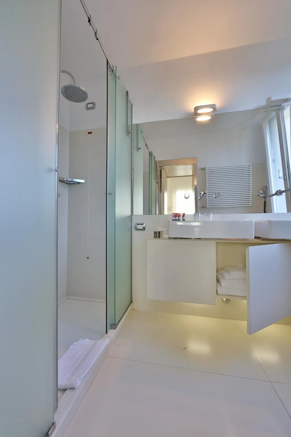 Room, Hotel Biasutti, Venice