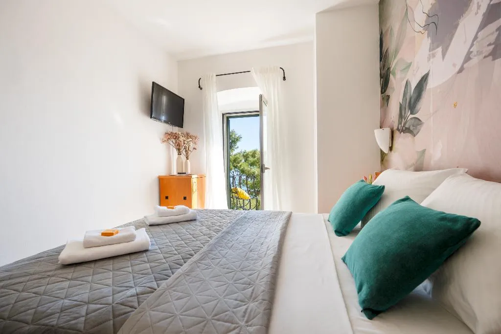 Double or Twin WITH BALCONY Room, Kastil, Split