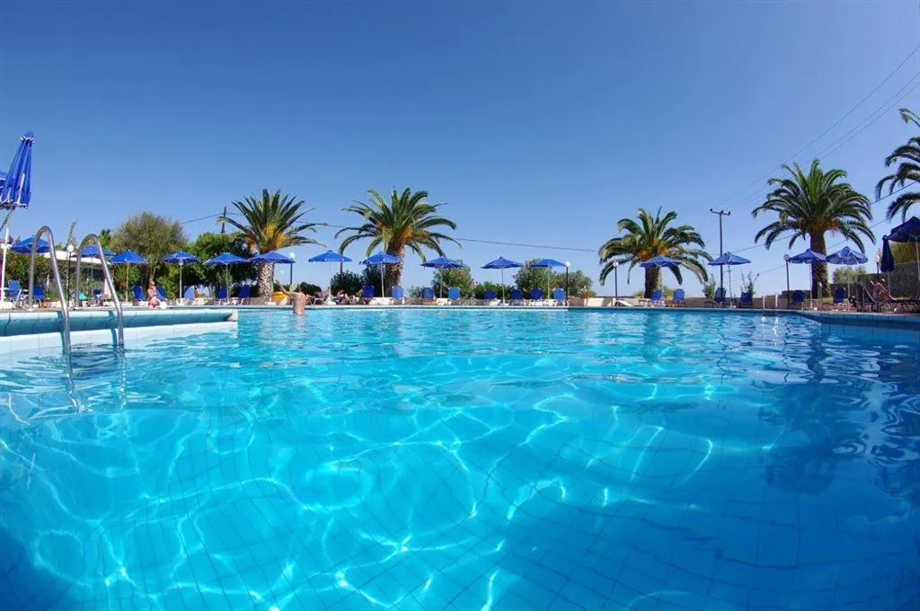 Pool, Eleftheria, Crete
