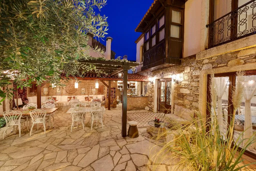 Terrace, Akanthus Hotel Ephesus, Izmir