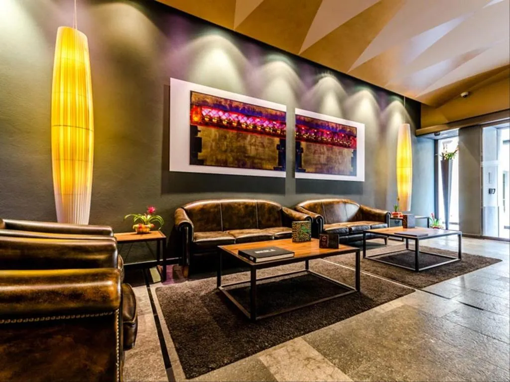 Lobby, Nord 1901, Costa Brava