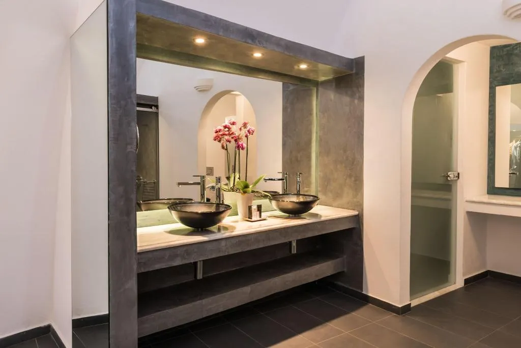 VILLA THREE BEDROOMS WITH PRIVATE POOL Room, Anteliz Hotel And Suites, Santorini