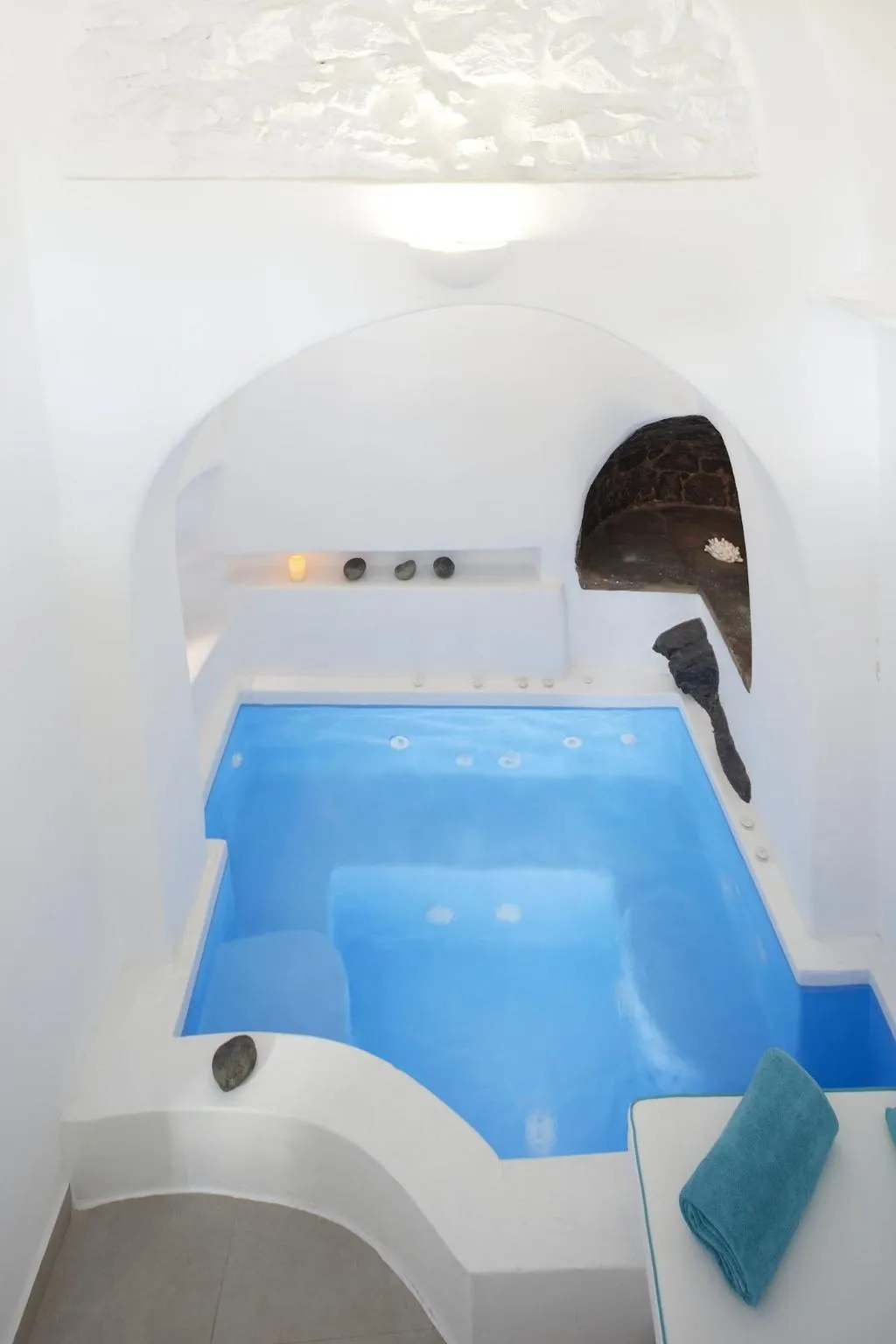 Room, Nano Suites, Santorini