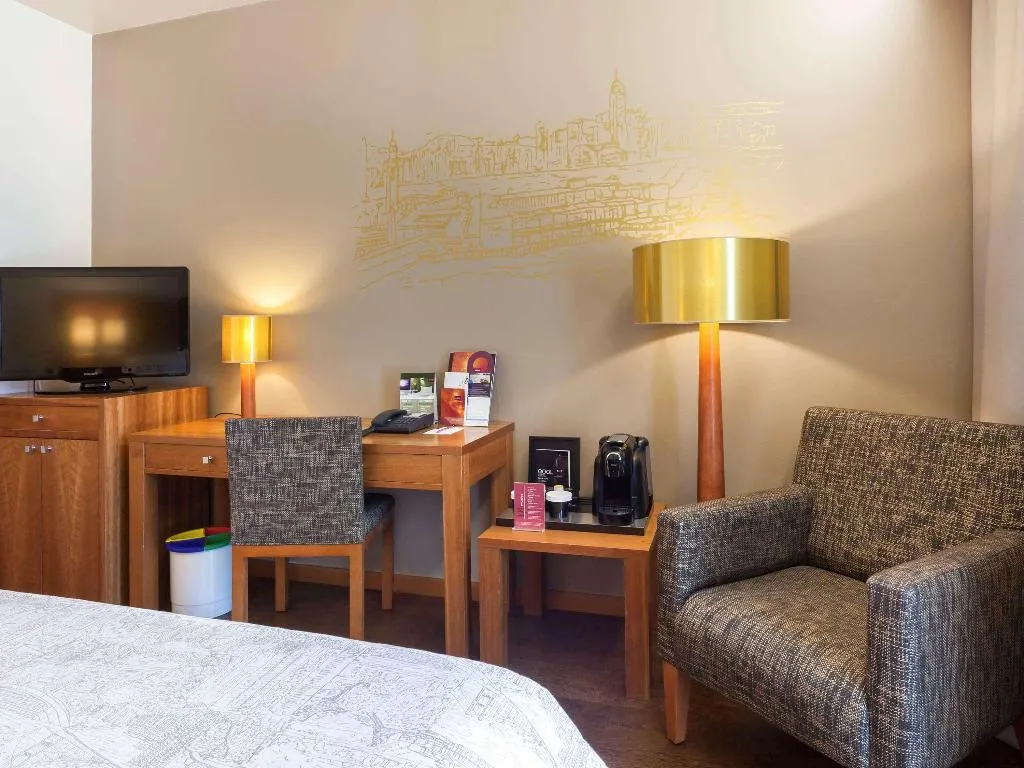 DOUBLE PREMIUM Room, Mercure Lisboa Hotel, Lisbon
