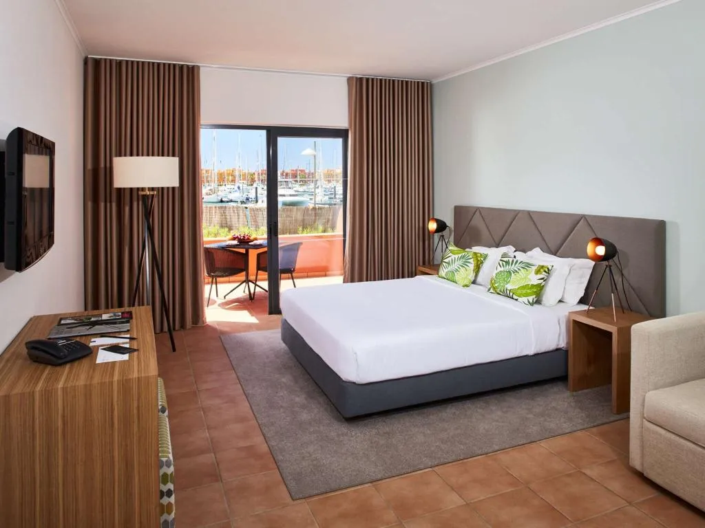 STUDIO STANDARD Room, NH Marina Portimão Resort, Algarve