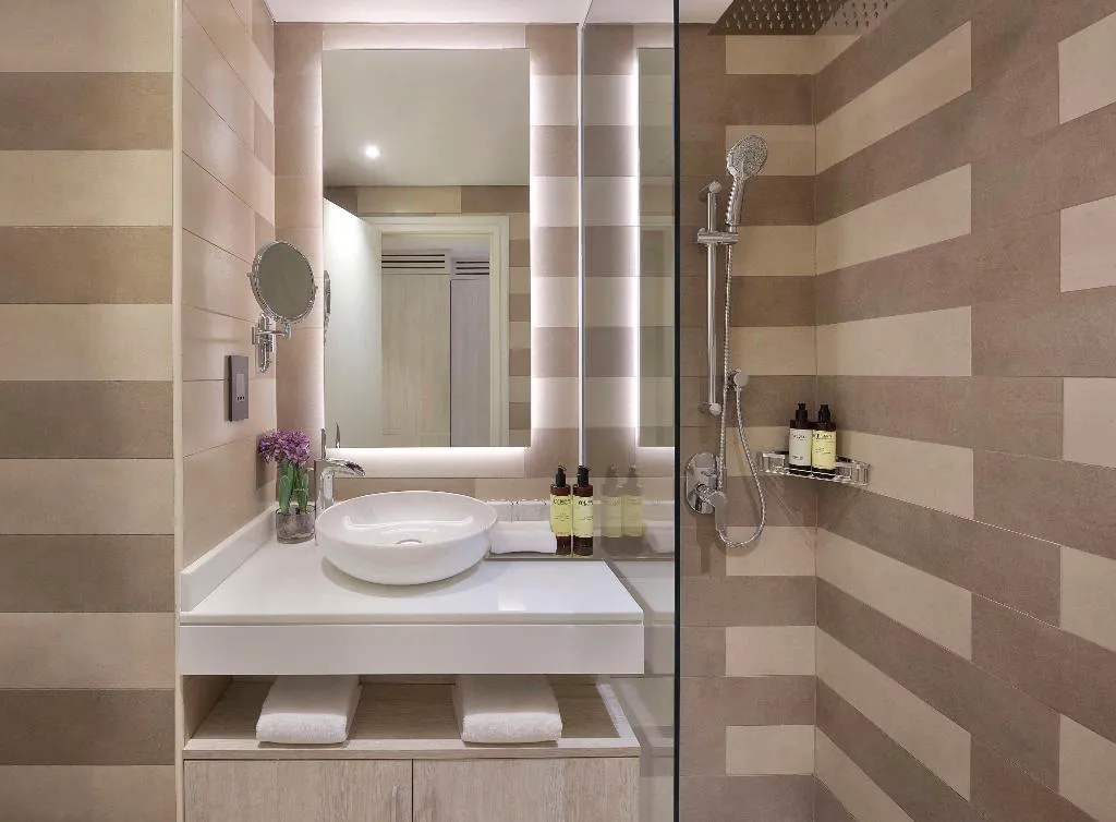 Room, NH Collection Dubai The Palm, Dubai