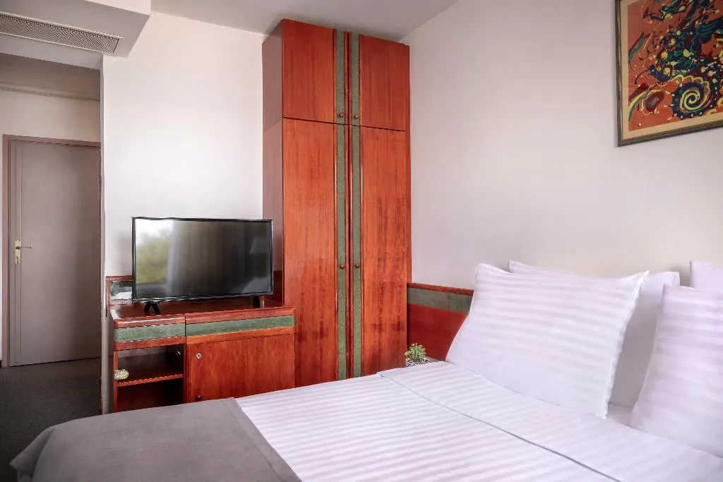 DOUBLE ECONOMY Room, Maistra Select Pineta Hotel, Istria