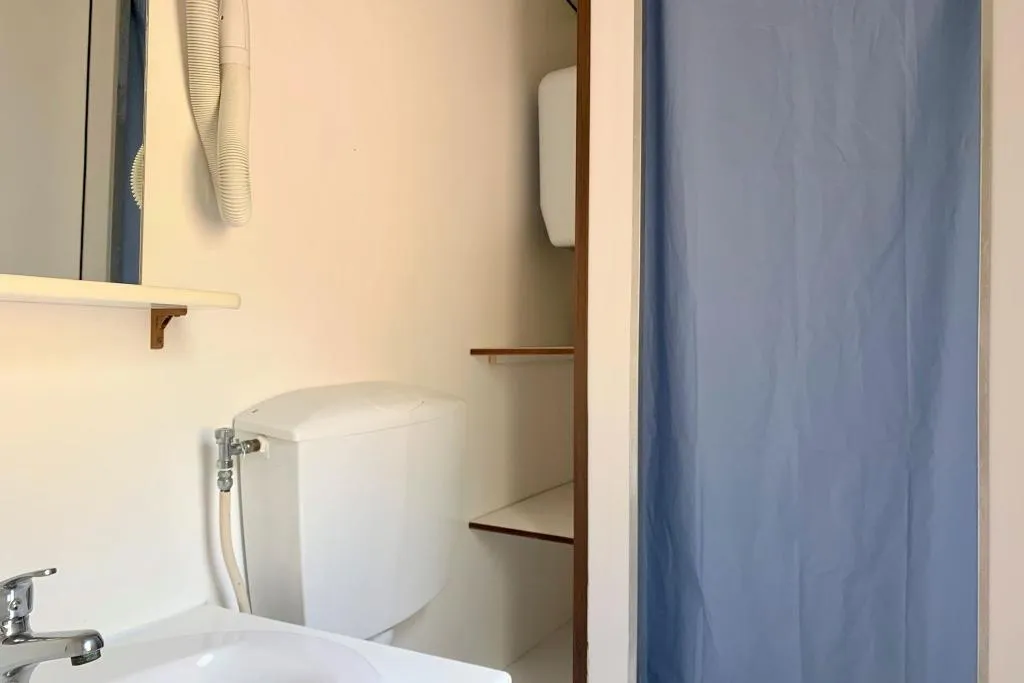 TRIPLE STANDARD Room, Hostel & Glamping Santa Fortunata, Naples