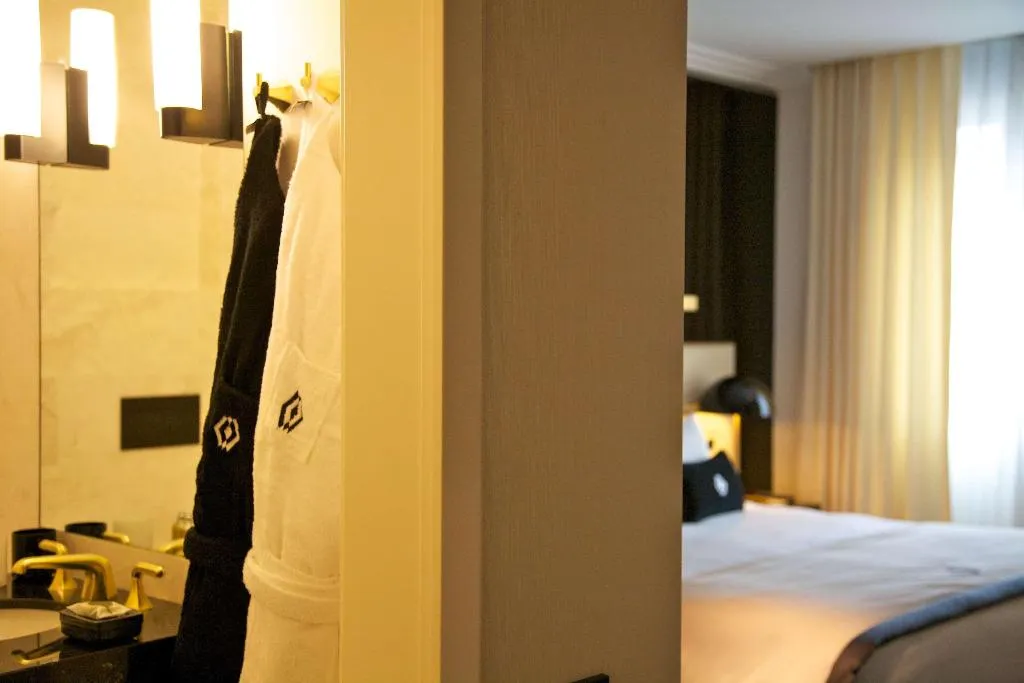 Room, Altis Avenida, member Preferred Hotels & Resorts, Lisbon