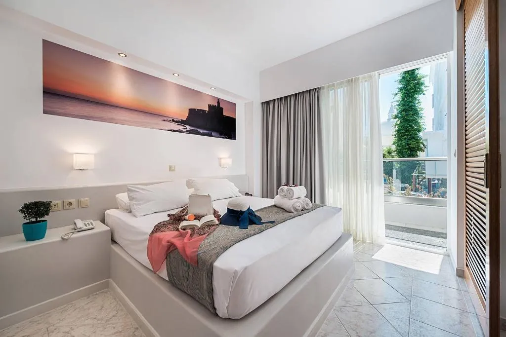 Room, Esperia, Rhodes