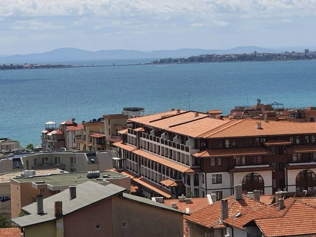 Terrace, Roel Residence Apartments, Bourgas