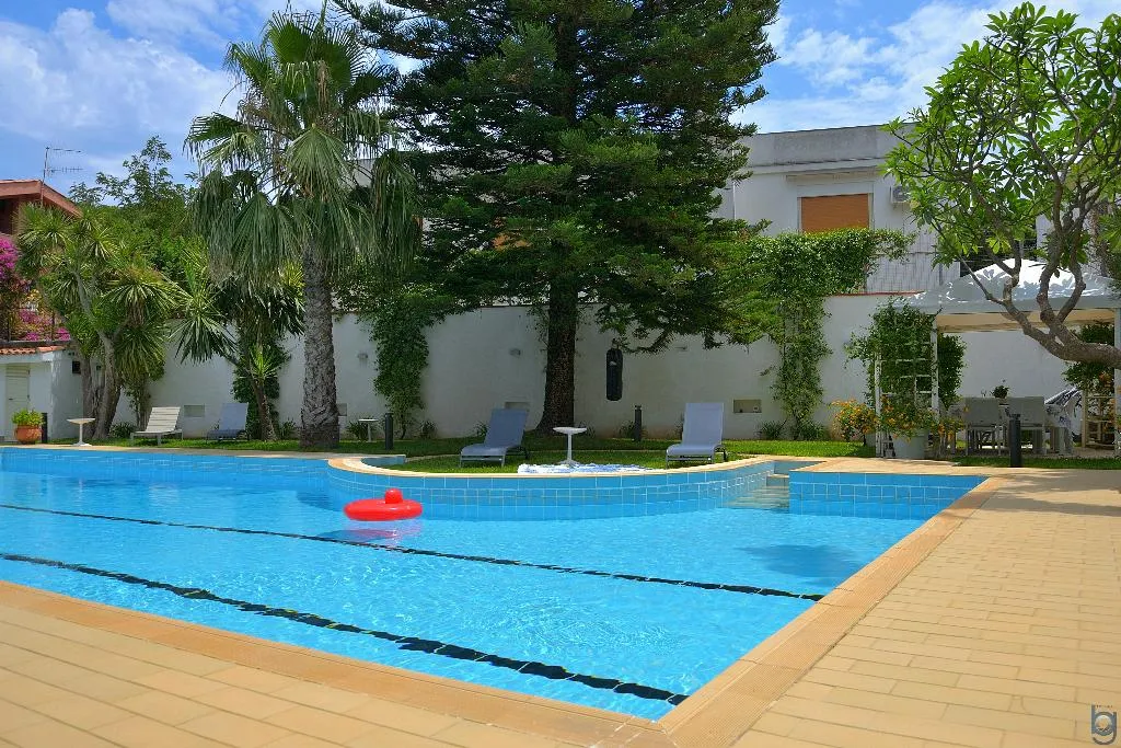Pool, B&B Mondello Resort, Palermo