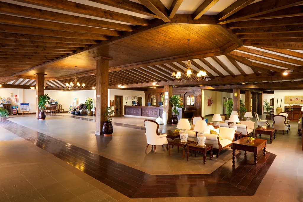Lobby, GF Isabel, Tenerife