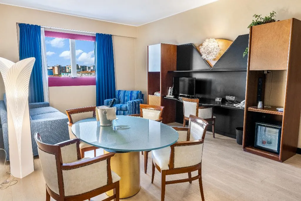 SUITE PRESTIGE Room, Abacus Hotel, Milan