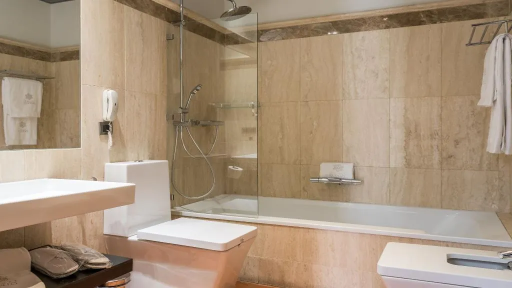 DOUBLE STANDARD Room, Palacio Pinello, Seville