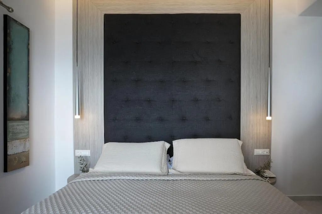 Room, Oia Suites, Santorini