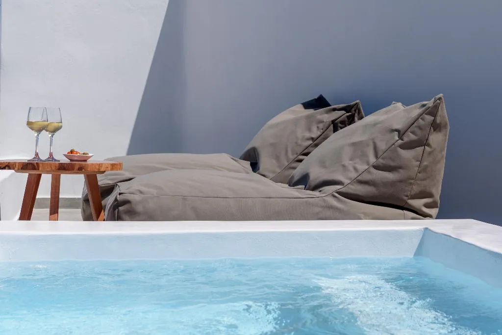 SUITE EXECUTIVE Room, Earino Suites and Villas, Santorini