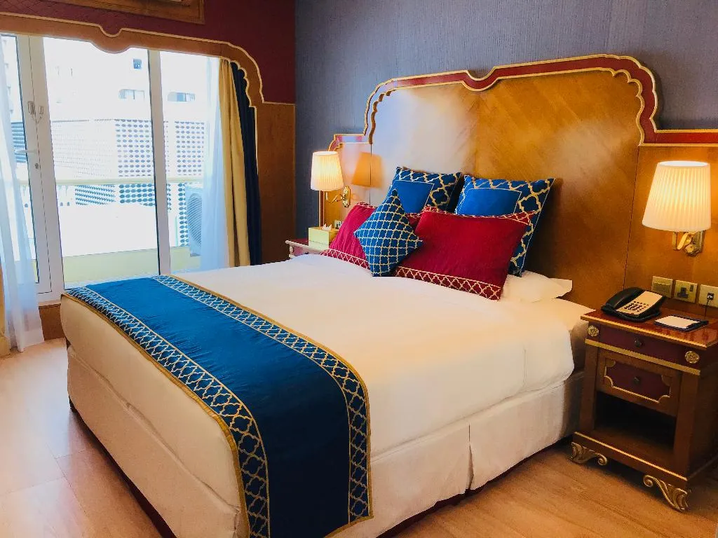Double or Twin PREMIUM Room, Riviera Hotel Dubai, Dubai