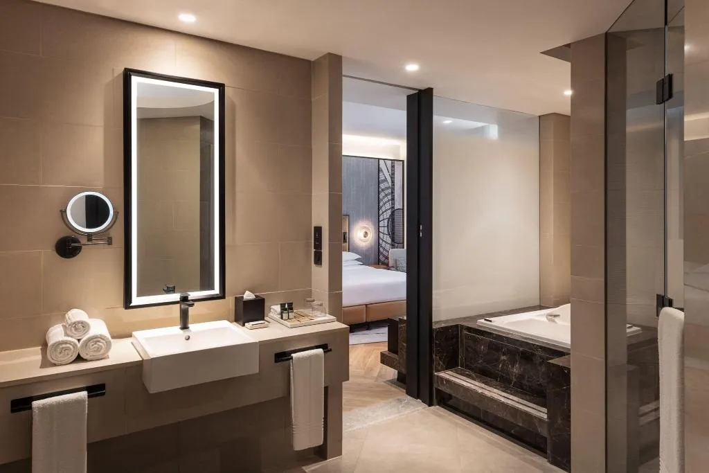 Room, Sheraton Dubai Mall of the Emirates Hotel, Dubai