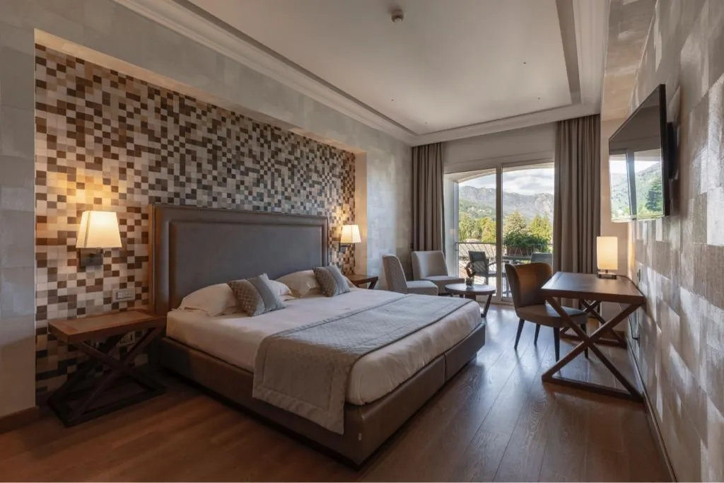 DOUBLE LAKE VIEW Room, Hotel La Palma, Milan