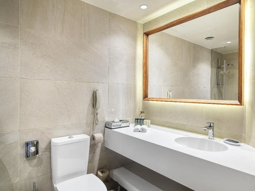 SINGLE STANDARD Room, St Raphael Resort, Cyprus