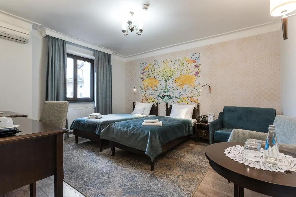 TRIPLE STANDARD Room, Hotel Ester, Krakow