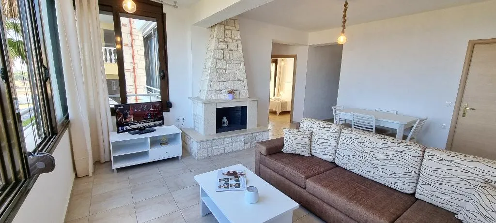 APARTMENT OCEAN VIEW TWO BEDROOMS Room, Bungalow White Apartments and Suits, Halkidiki