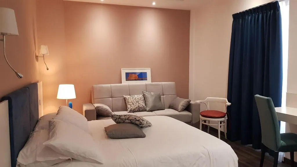Room, Palazzo Cappuccini Art Relais, Naples
