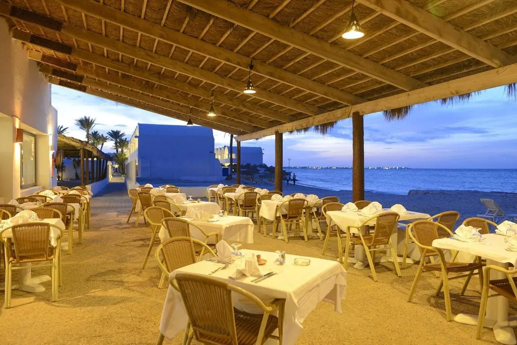 Restaurant, Club Marmara Dar Jerba - Narjess, Tunisia