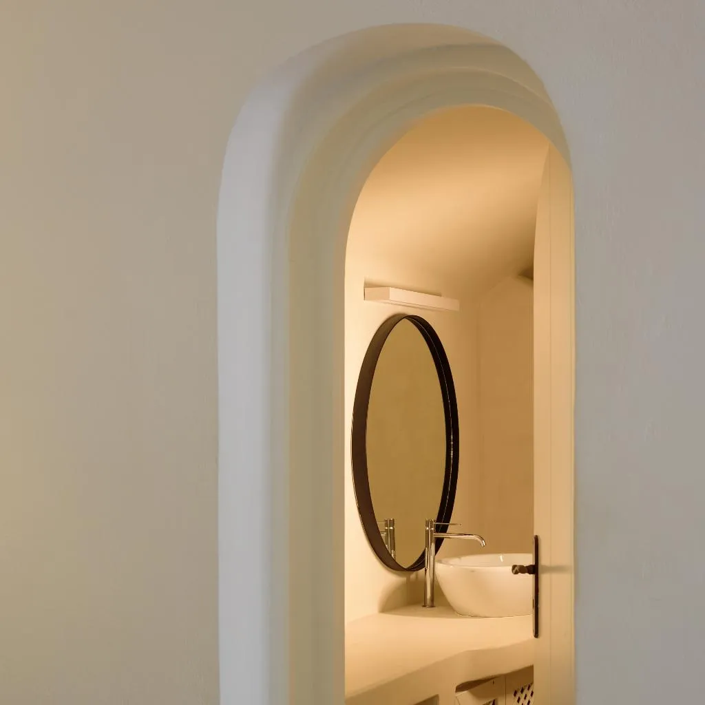 APARTMENT DELUXE WITH JACUZZI Room, Kamares Apartments, Santorini