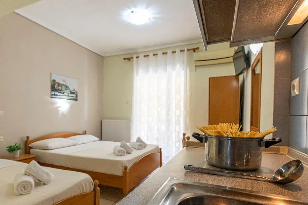 TRIPLE WITH BALCONY Room, Lucia Hotel Paralia, Thessaloniki