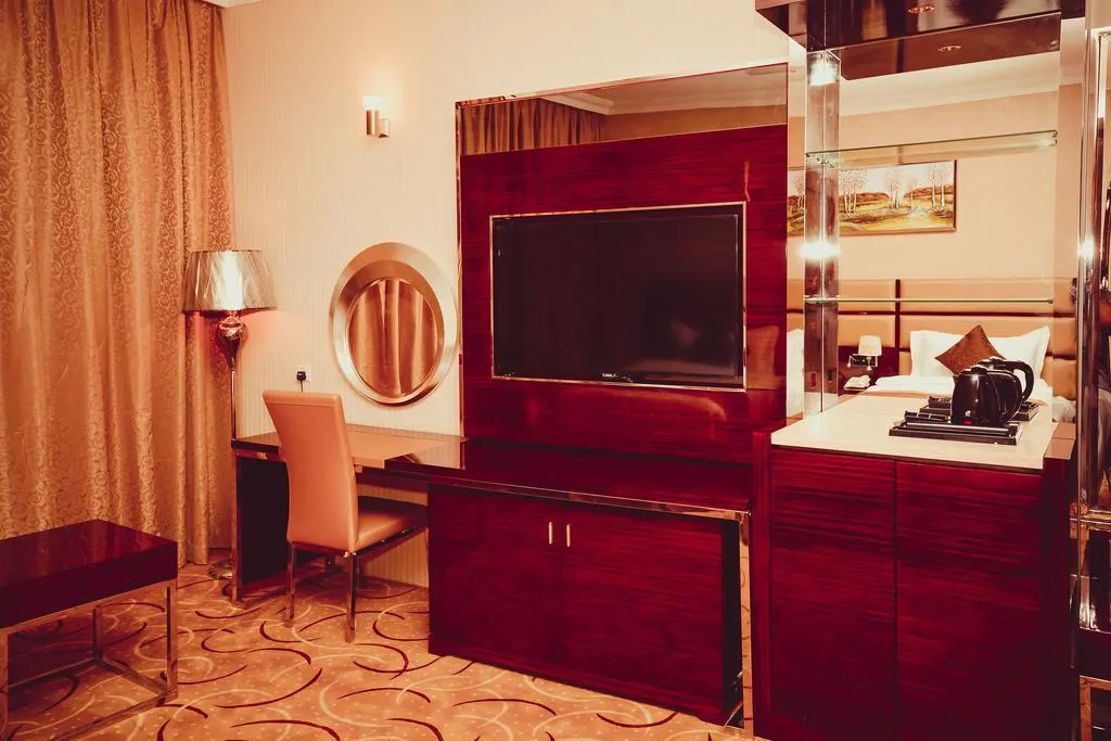 Double or Twin DELUXE Room, Al Salam Grand Hotel, Dubai