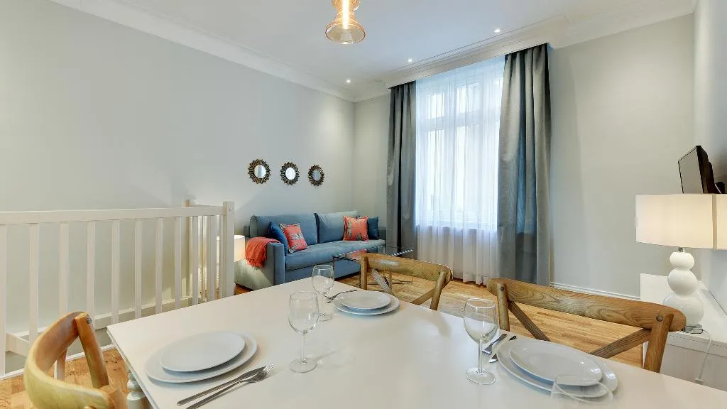 APARTMENT CAPACITY 7 TWO BEDROOMS Room, Dom & House - Apartments Quattro Premium, Gdansk