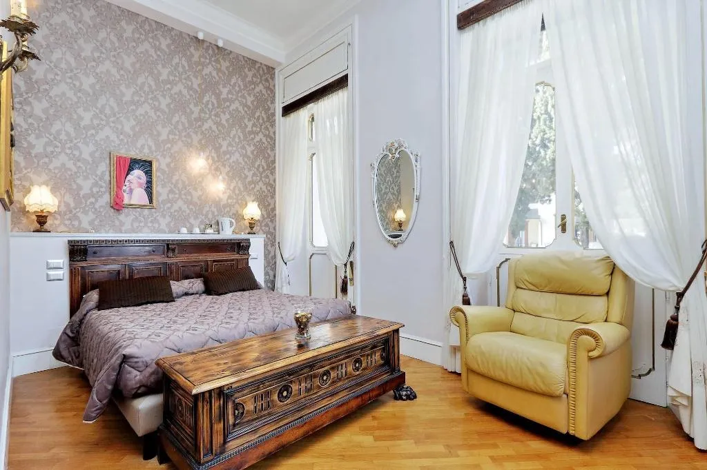 Room, Domus Monamì Luxury Suites, Rome