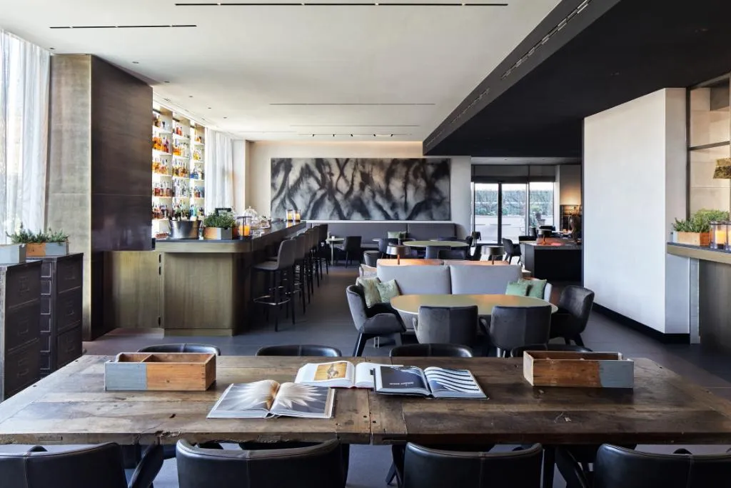 Bar, Hotel Viu Milan, Milan