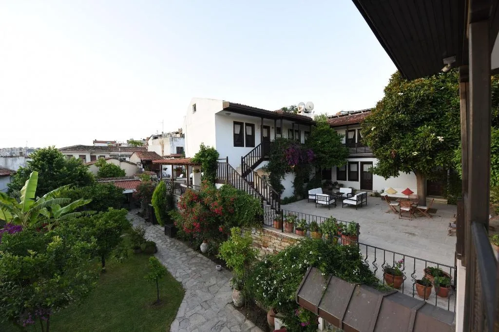 General view, Villa Konak, Izmir
