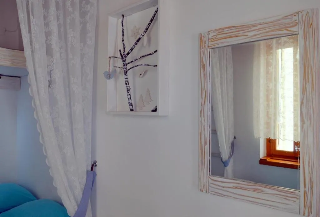 Room, Hera Studios, Crete