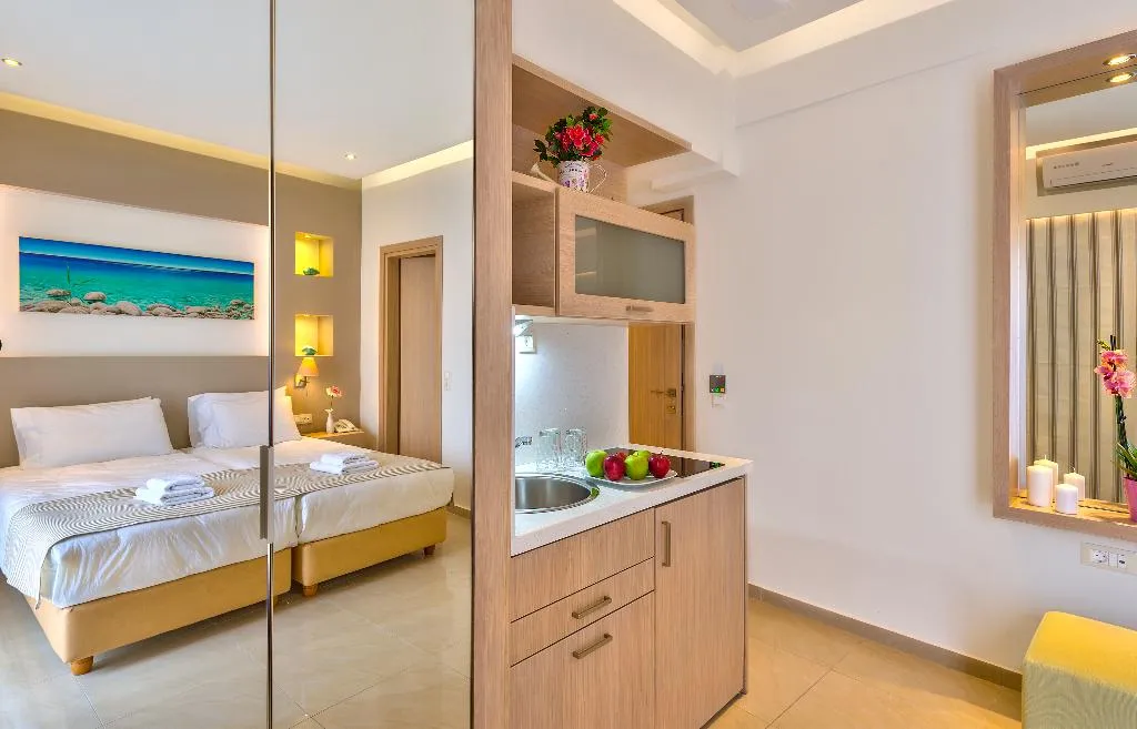 STUDIO SUPERIOR Room, Leonidas Hotel & Apartments, Crete
