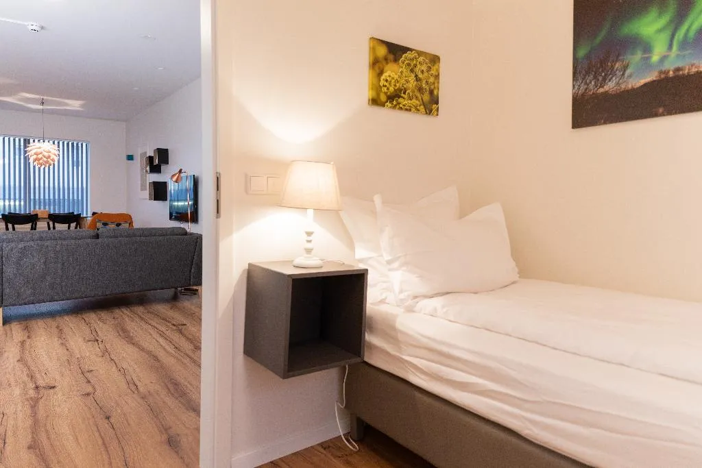 APARTMENT TWO BEDROOMS Room, Opal Apartments, Reykjavik