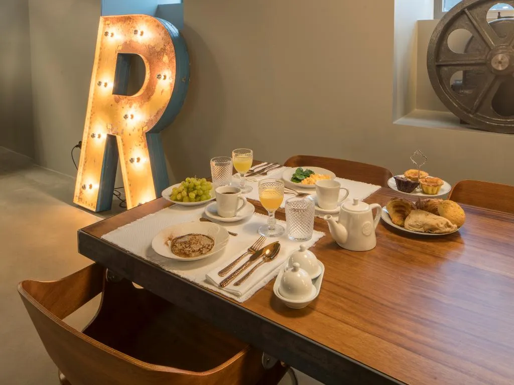 Restaurant, Raw Culture Arts & Lofts Bairro Alto, Lisbon