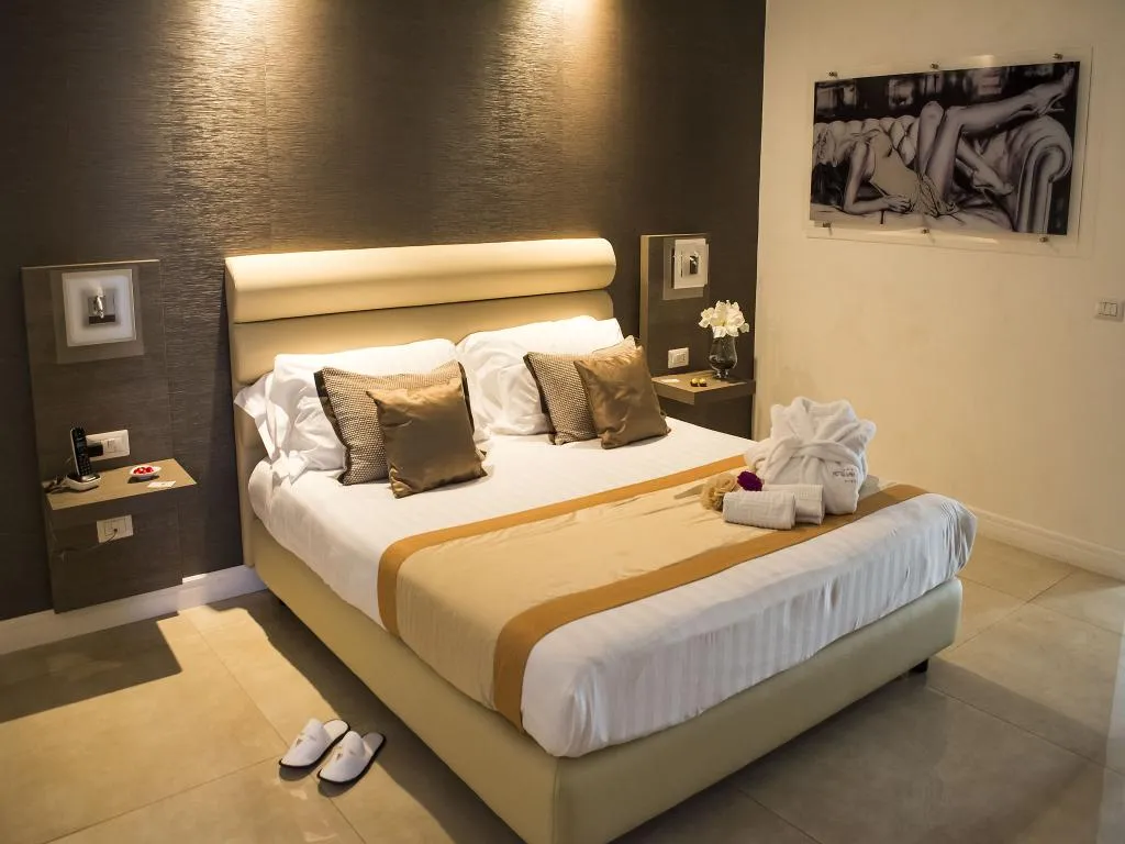 DOUBLE DELUXE Room, Hotel San Pietro, Naples